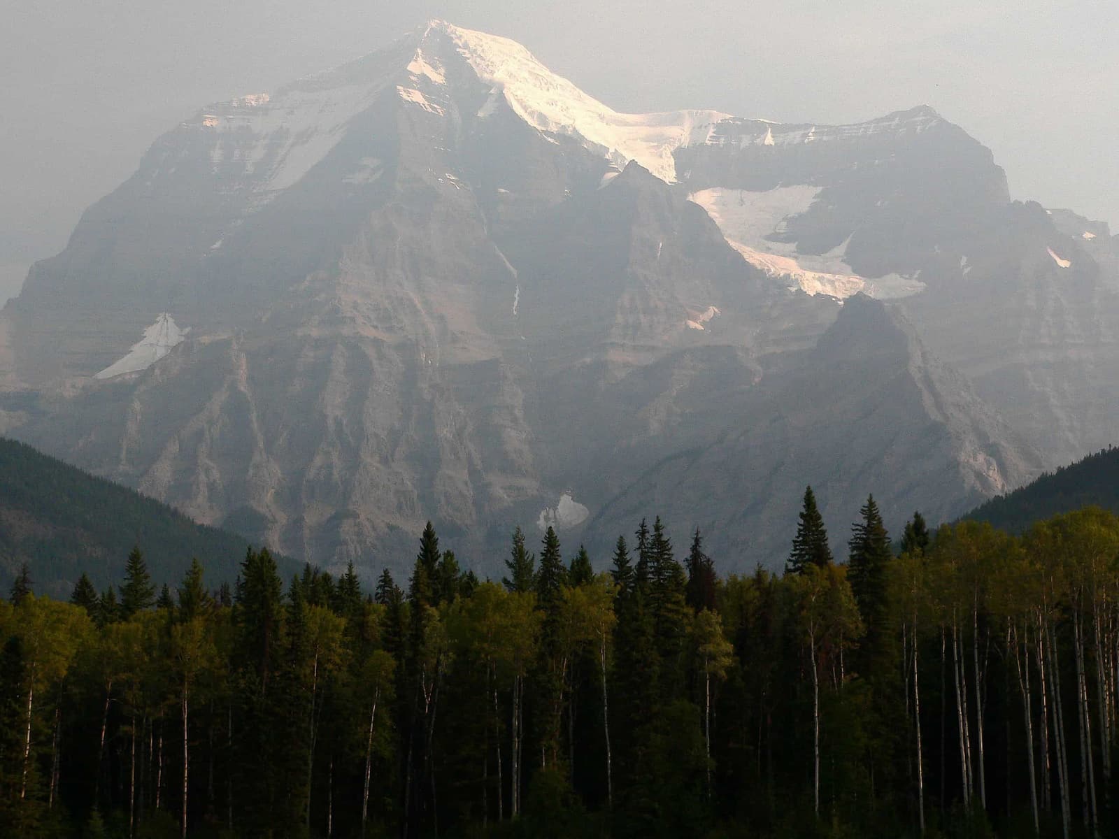 Wandern im Schatten des mächtigen Mount Robson: Der Kinney Lake Trail