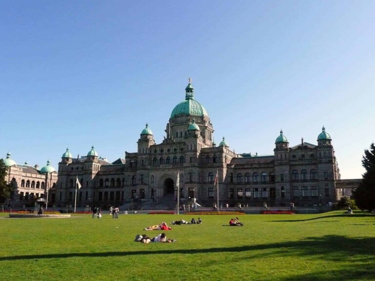 Das Parlamentsgebäude in Victoria, der Hauptstadt der Provinz British Columbia.