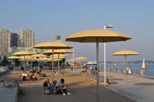 Stadtstrand am Ontariosee in Toronto