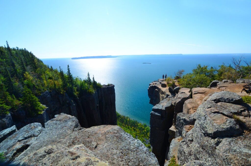 Traumhaft schöne Aussichten im Lake Superior Provincial Park. Foto Darren McChristie / Destination Ontario
